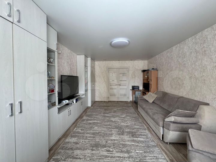 3-к. квартира, 95,9 м², 1/9 эт.