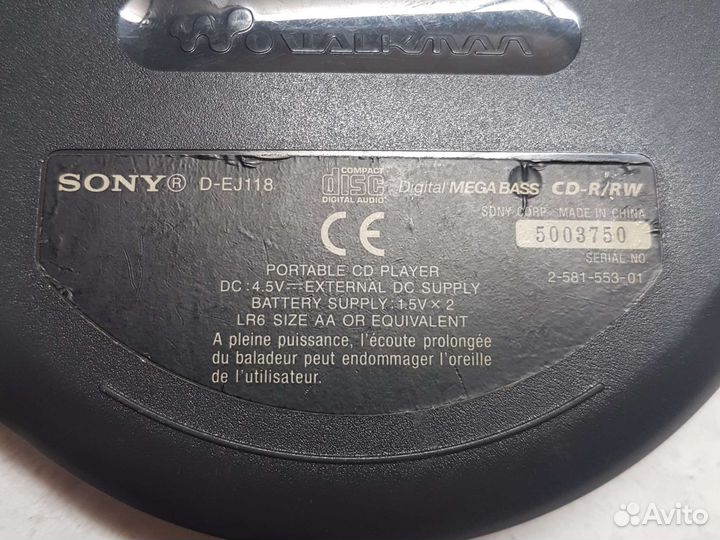 CD Плеер sony walkman d-ej118