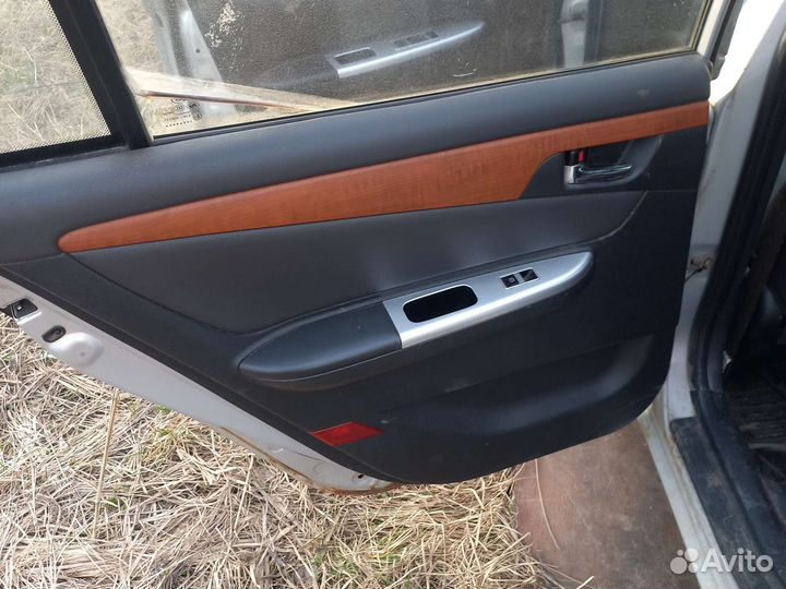 Обшивки дверей Лифан Солано