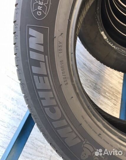 Michelin Latitude Sport 3 235/60 R18