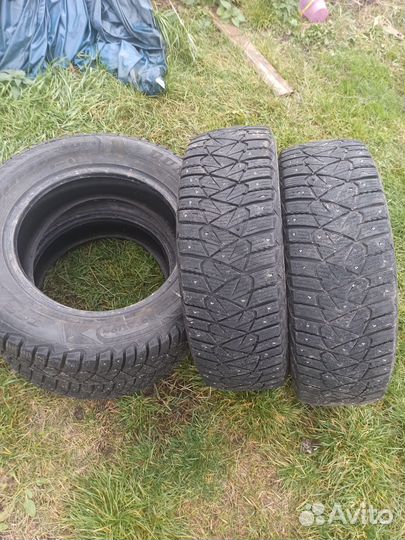 Dunlop Ice Touch 215/65 R16 98T