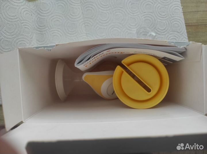 Молокоотсос ручной Medela Harmony