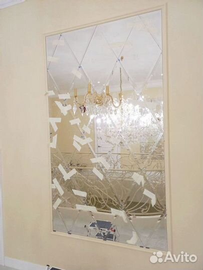 Зеркало в квартиру / Зеркала с подсветкой