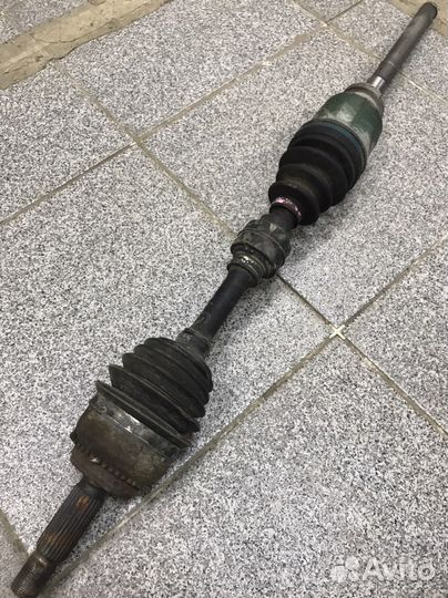 Mitsubishi outlander 1 2.4 АКПП Полуось передняя л