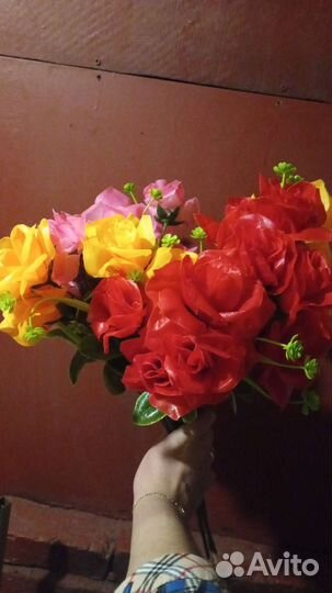 Большой выбор искуственных цветов