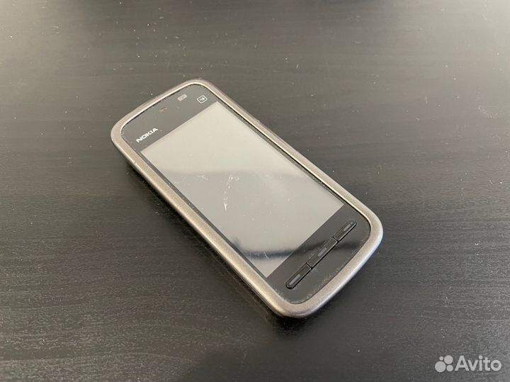 Телефон Nokia 5228