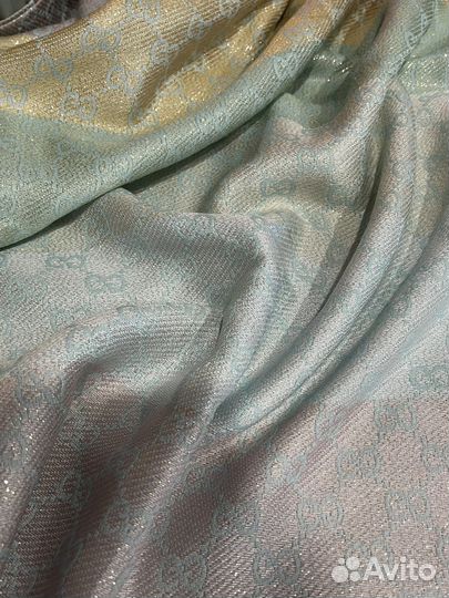 Шаль платок с люрексом Gucci лазурно-голубая