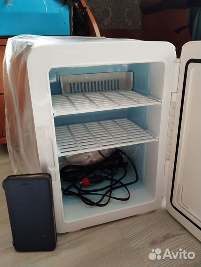 Холодильник (12л) новый