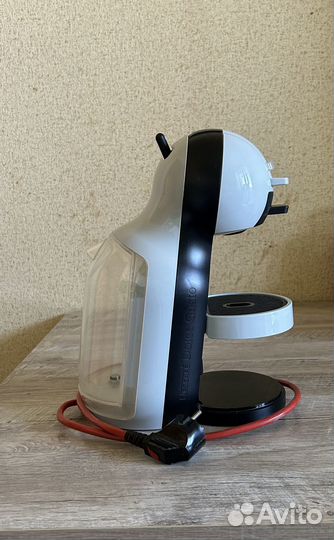 Продам капсульную кофемашину