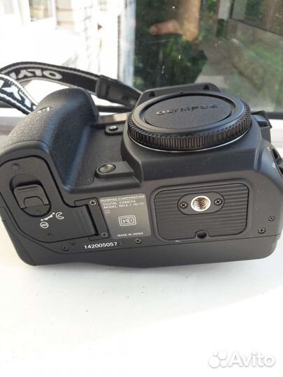 Olympus E-1, матрица CCD Kodak