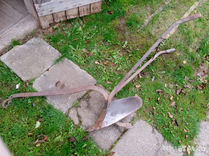 Конный плуг