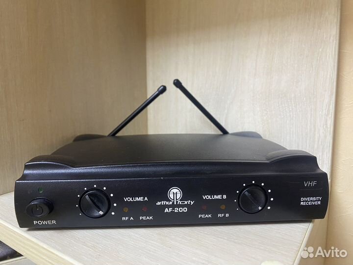 Микрофоны для караоке Arthur Forty AF-200