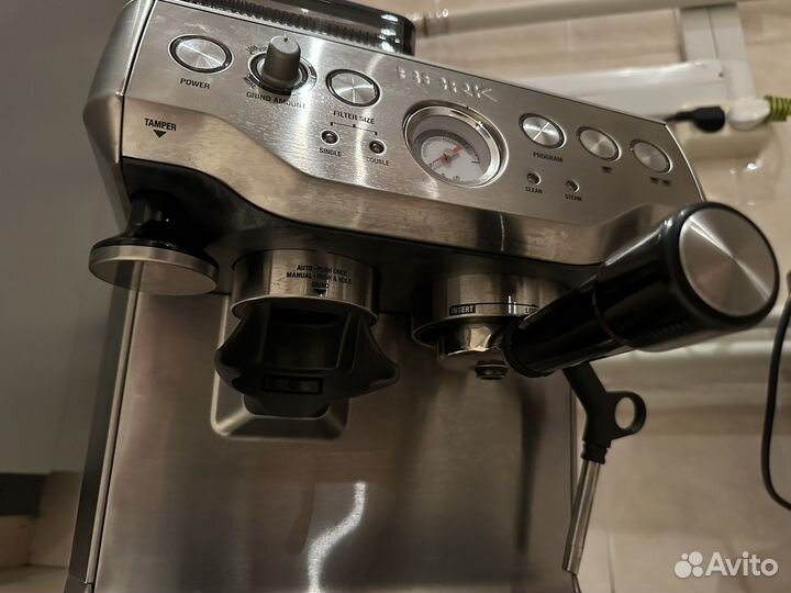 Кофемашина Bork c804 c801