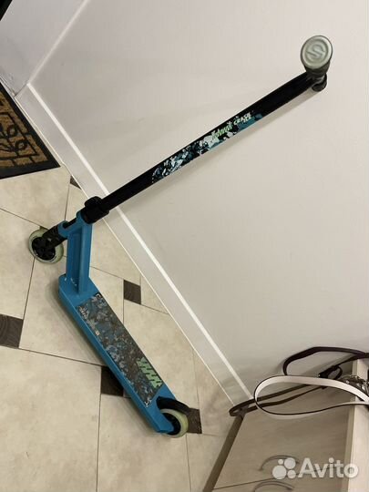 Трюковой самокат