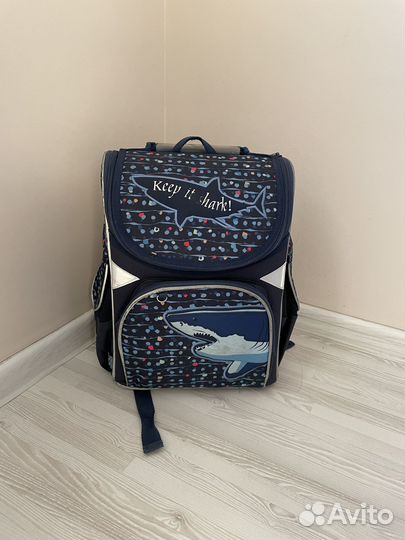 Рюкзак школьный, носили 1 год