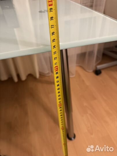 Стол стекло