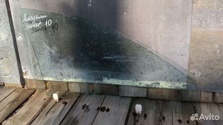 Стекло переднее правое Mitsubishi Lancer 10