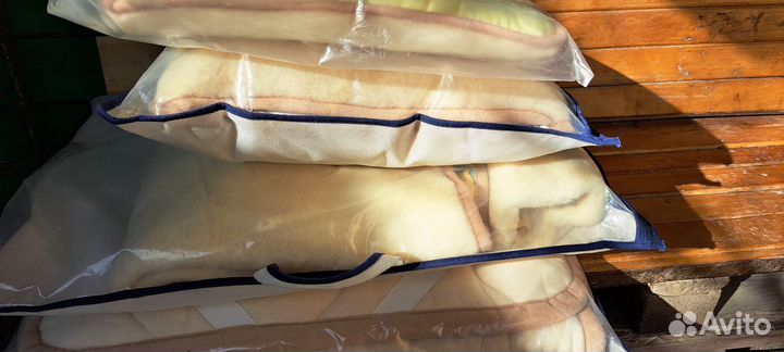 Постель, полный комплект,из шерсти мериноса