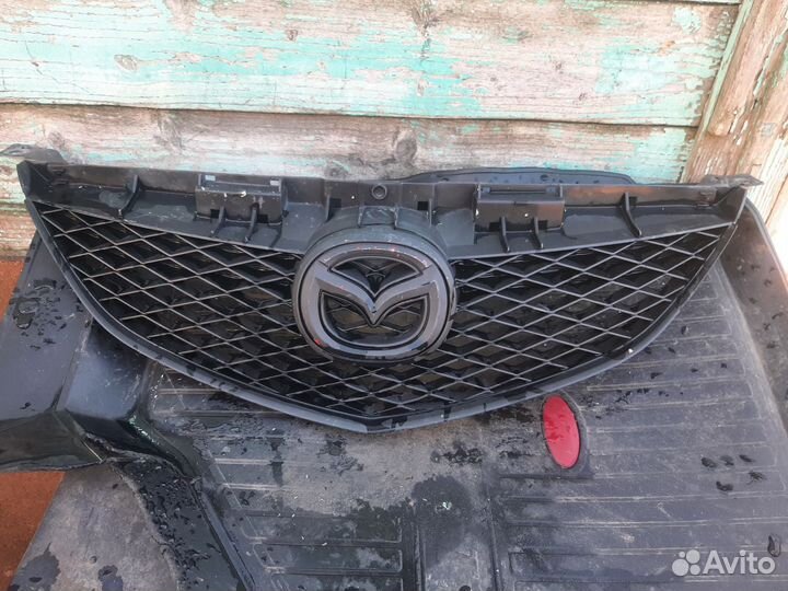 Передняя решётка mazda 6