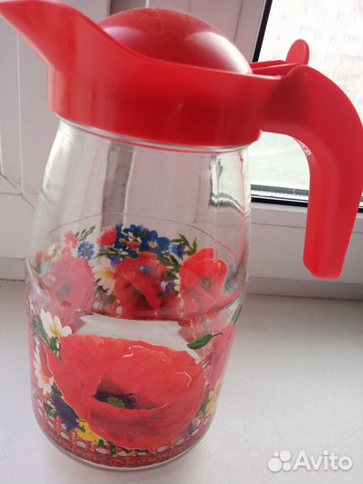 Кувшин красивый