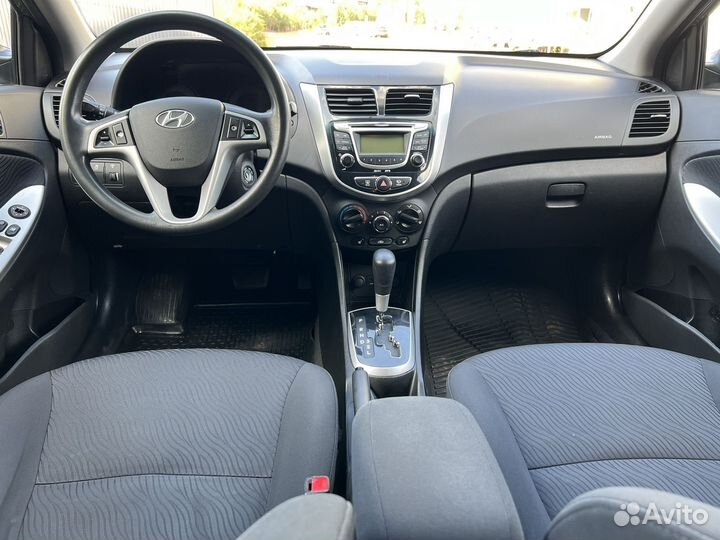 Hyundai Solaris 1.6 AT, 2013, 136 188 км