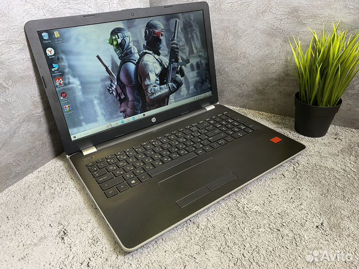 Мощный ноутбук HP 2 видеокарты/SSD/4 ядра