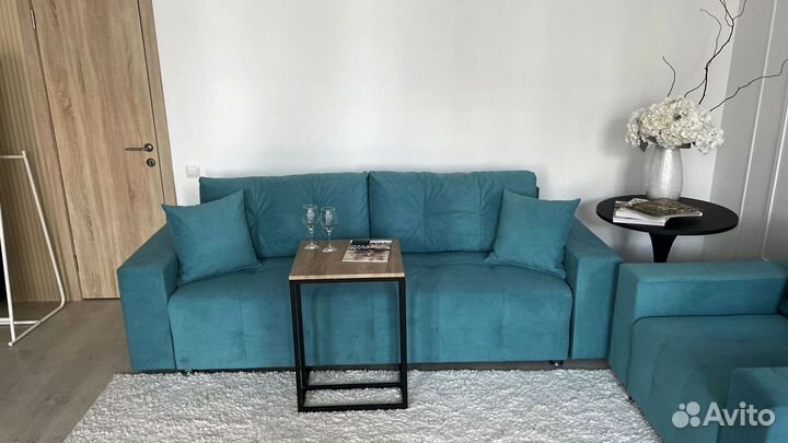 Диван с подлокотником