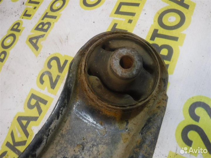 Рычаг задний продольный правый Mitsubishi Lancer