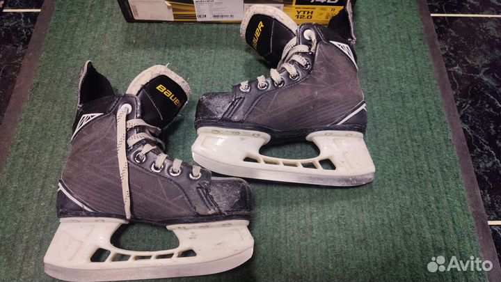 Коньки детские bauer supreme s140 и Bauer supreme