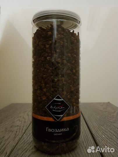 Гвоздика целая. Специи. Пряности. Приправы