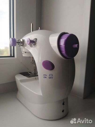 Детская швейная машинка