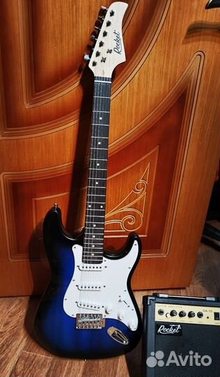 Гитара rocket с усилителем