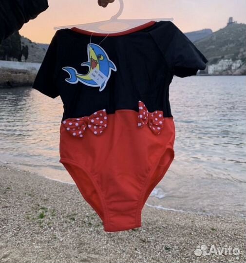 Детский купальник новый