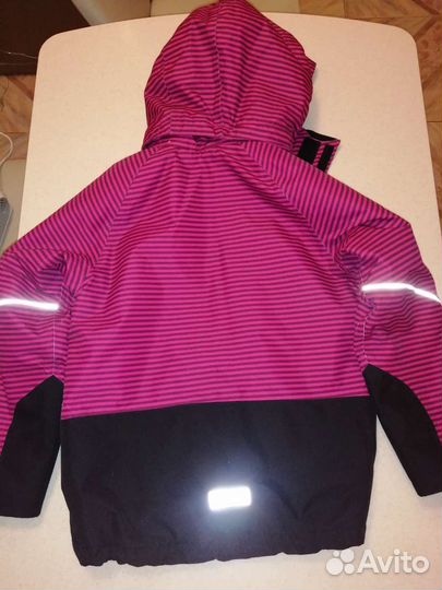 Куртка на девочку 140