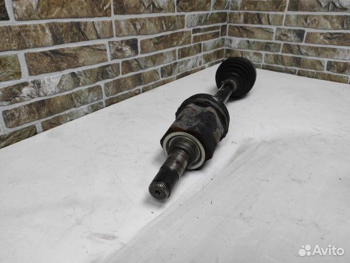 Привод передний левый Jeep Grand Cherokee WK2 3.0