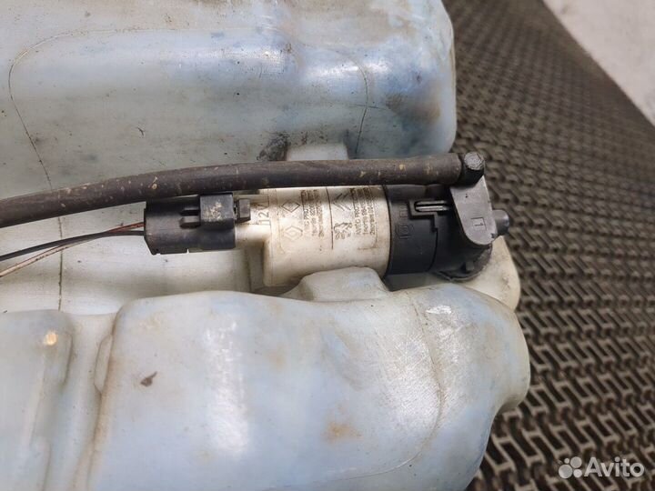 Бачок омывателя Renault Trafic, 2006