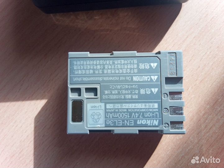 Зарядка и аккумулятор для Nikon