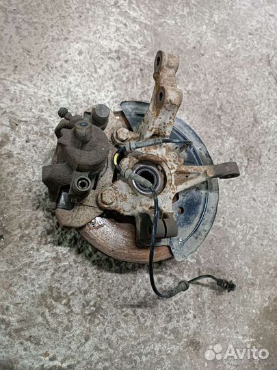 Кулак поворотный лада х рей правый