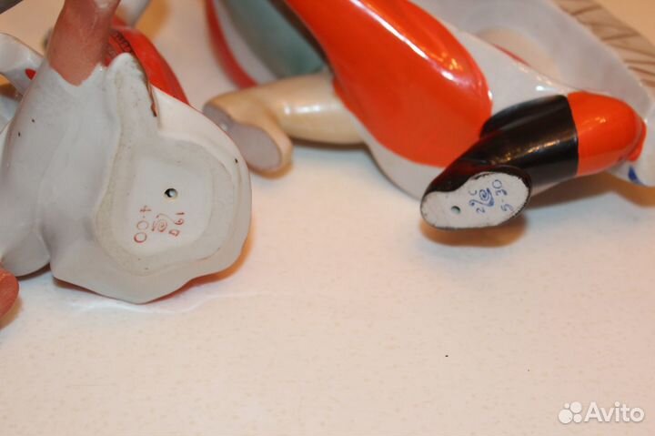 Статуэтки фарфоровые советские старинные