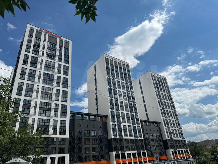 3-к. квартира, 80,6 м², 3/17 эт.