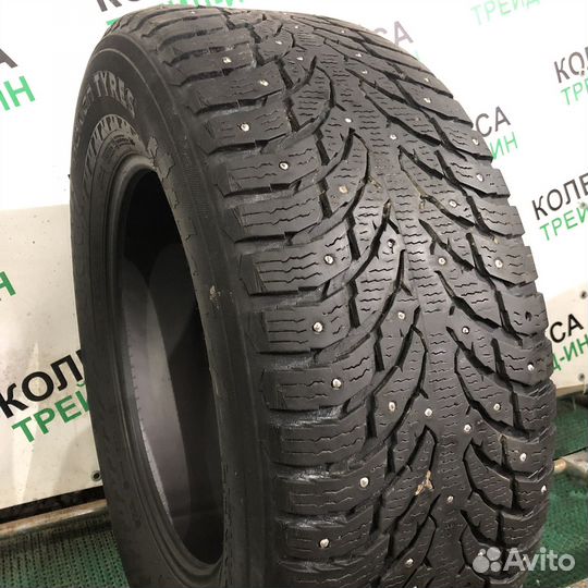 Nokian Tyres Hakkapeliitta 9 SUV 285/60 R18