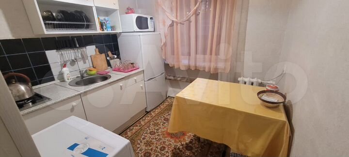 3-к. квартира, 50 м², 3/4 эт.