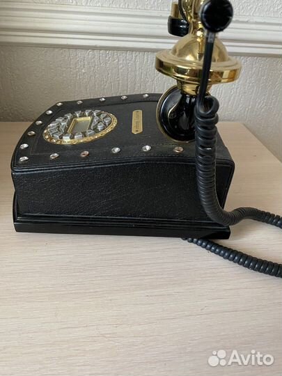 Телефон стационарный