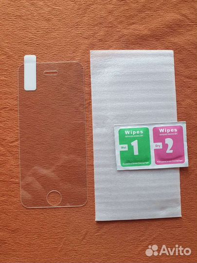 Стекло на iPhone 5, 5s, SE