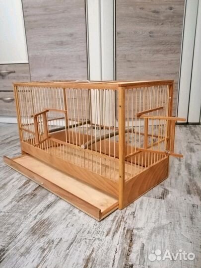 Клетка деревянная для птиц
