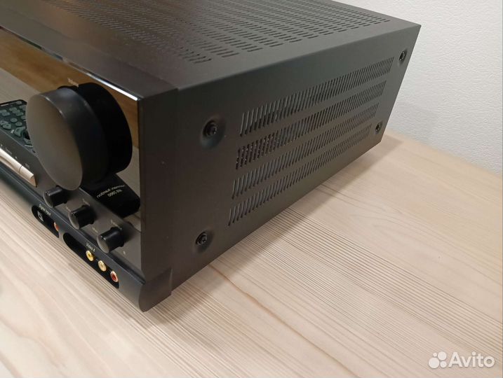 Ресивер Harman kardon AVR 2000
