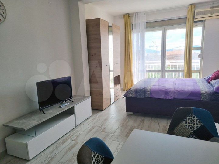 Квартира-студия, 33 м² (Черногория)