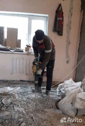 Демонтаж стен и полов
