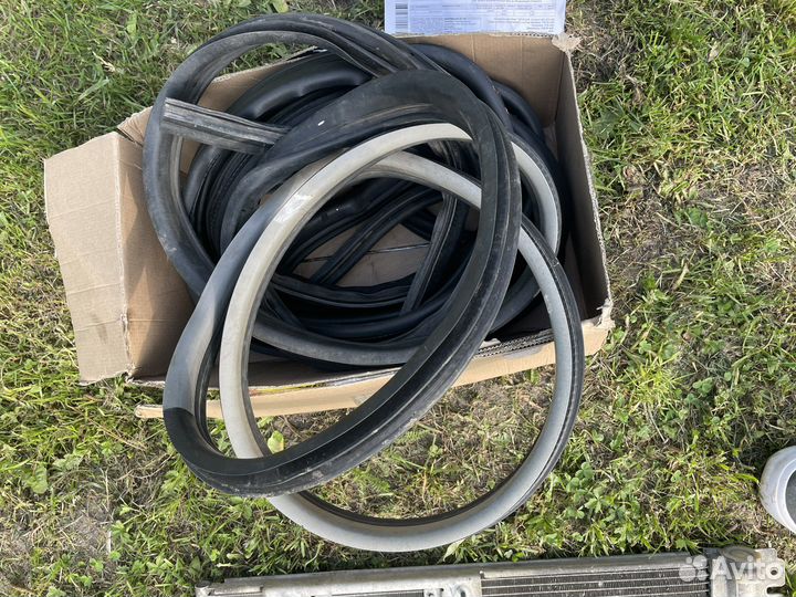 Уплотнительная резинка opel astra h gtc