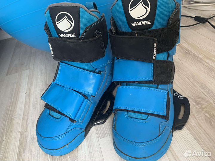 Крепления для вейк борда